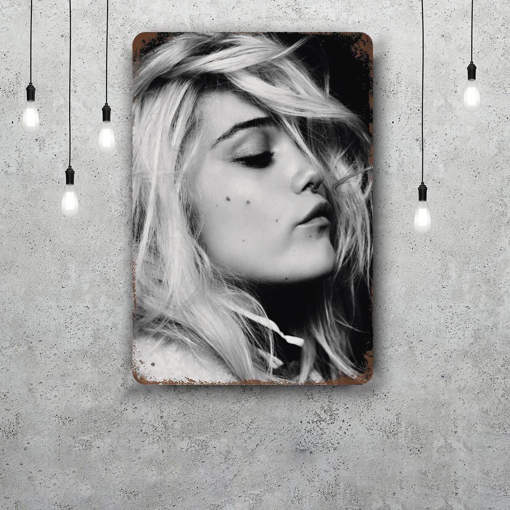 Sky ferreira Ретро Винтажная Жестяная Вывеска Постер Декоративная Табличка Металлическая Пластина Настенный Декор