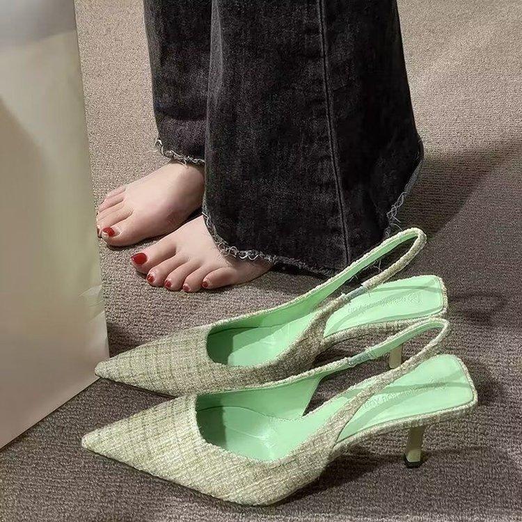 Высококлассные туфли на высоком каблуке в стиле Сяосянфэн, тонкий каблук, остроносые сандалии, женские новые летние модели 2025 года, туфли-лодочки большого размера с открытой пяткой