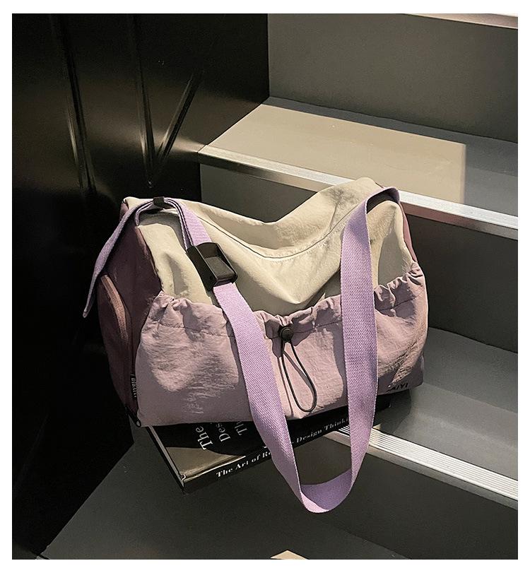 Женская легкая спортивная и дорожная сумка - Прочная, вместительная, с отделением для влажных/сухих вещей, идеально подходит для фитнеса и коротких поездок.