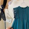 Летнее платье принцессы бирюзового цвета с сетчатой строчкой и большой юбкой без рукавов