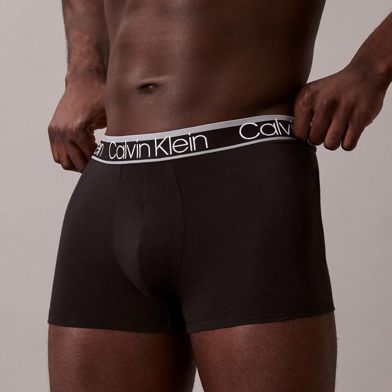 Calvin Klein Трусы-боксеры из хлопка с жаккардовым поясом и эластичной отделкой, не натирающие, комплект из 3 пар мужского нижнего белья, черные NP2312O-UB1