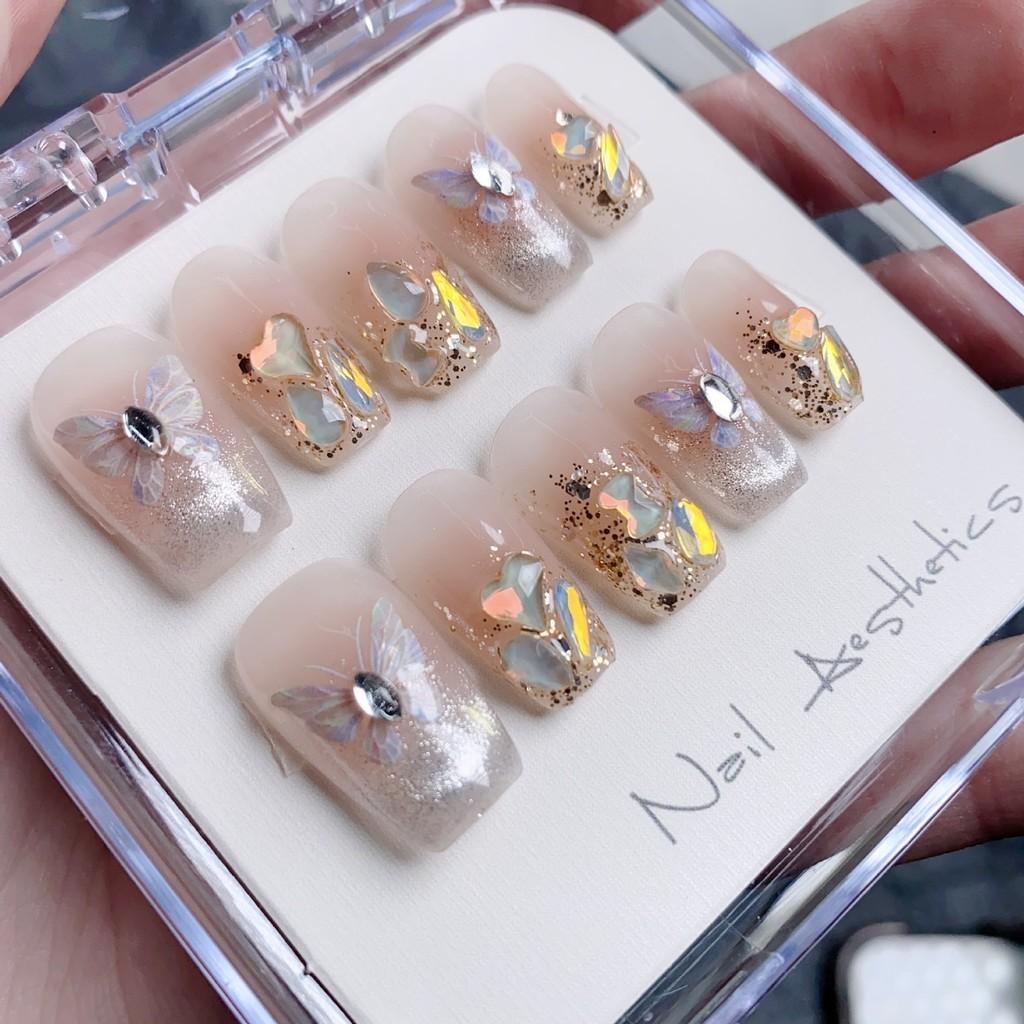 Ручная работа Французский кошачий глаз Бабочка Эльф Телесный цвет Сердце любви Алмазный дрилл Нежный белый Короткие ступеньки Наклейки для ногтей XS S M L Набор из 5