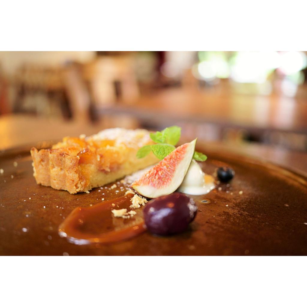 Tamron 35mm F/2.8 Di III OSD M1:2 Lens (Model F053) for FE Mount Full-Frame Mirrorless Cameras