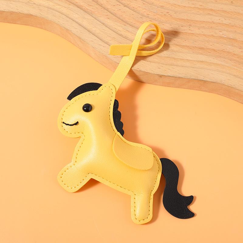 Women'S Bag Pony Keychain Pendant High Quality Pu Leather Horse Ornament Handmade Stitching Charm Fashion Accessories Gift
