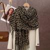 New Hot-selling Leopard Print Imitation Cashmere Versatile Scarf Autumn and Winter Fashion Versatile Warm and Comfortable Senior Women's Shawl