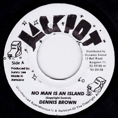 7-дюймовая пластинка DENNIS BROWN No Man Is An Island NONE Jackpot Ямайка Регги Ска Даб Б/у