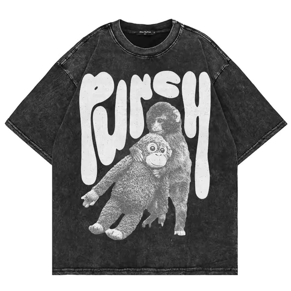 100% Cotton Vintage Washed Monkey Punch Graphic T‑Shirt Fashion Unisex Men Baby Monkey Holding Plush Toy Streetwear Casual Tops