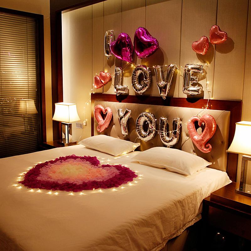 Романтическое украшение лепестками роз для Дня святого Валентина, предложений, дней рождения и вечеринок