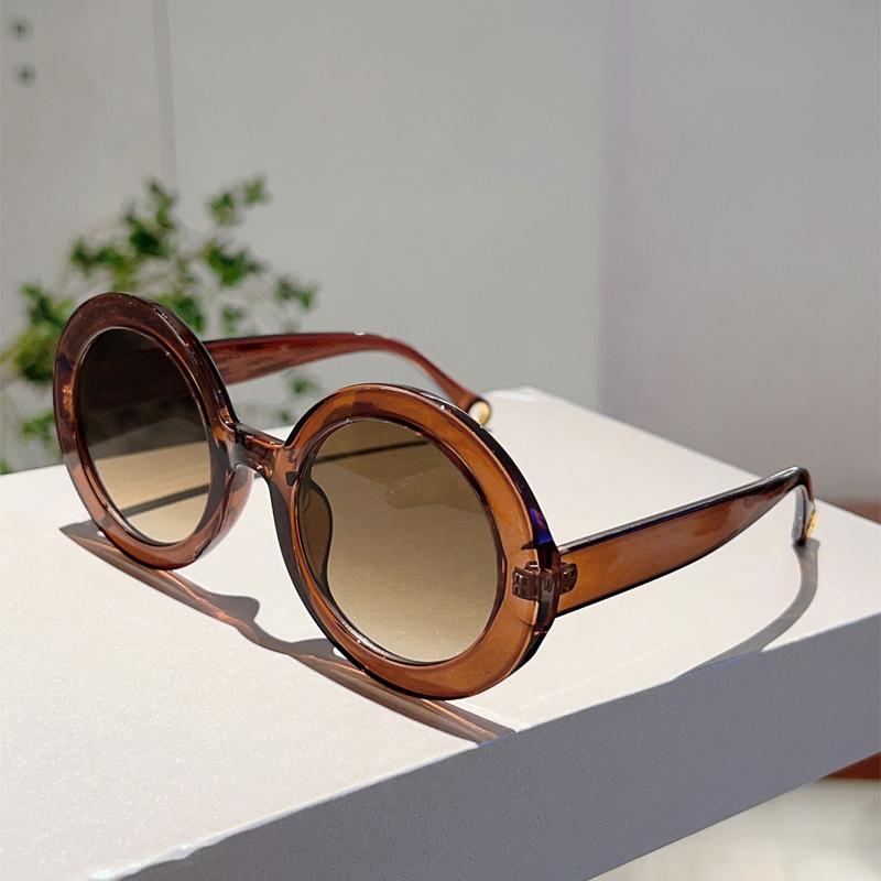 GM LUMIAS Vintage Round Sunglasses Women New Stylish Gradient Candy Color Decor Sun Glasses Trendy Brand Design Casual Shades