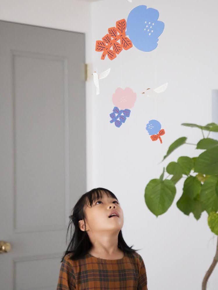 Mobile "Flowers and Hummingbird" Adult Interior W30cm x H53cm Mobile Brand Born in Japan