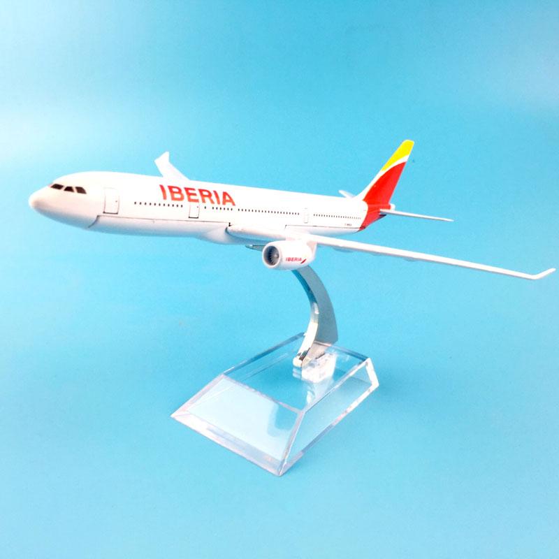 Масштаб 1/400 16 см Модель самолета Airbus A330 авиакомпании Iberia (Испания) Литой металлический самолет