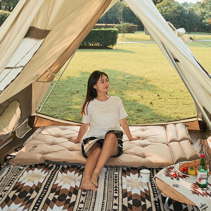 Самонадувающийся туристический матрас Mobi Garden 3 см на 3 человека