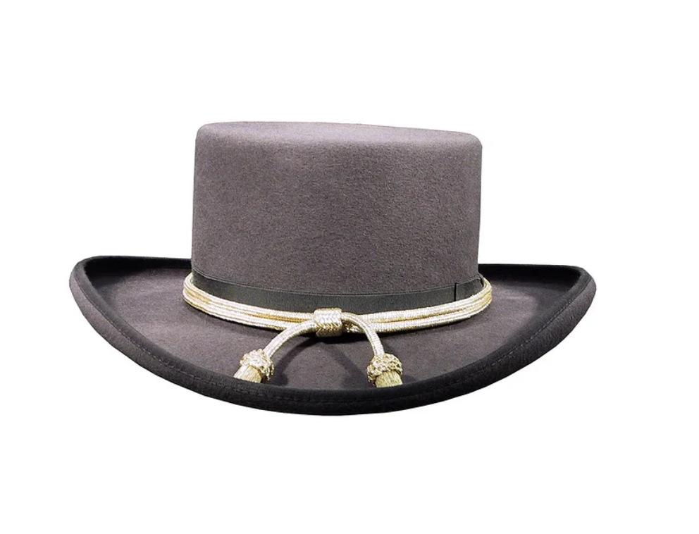 Производитель украшенных тесьмой шерстяных фетровых шляп