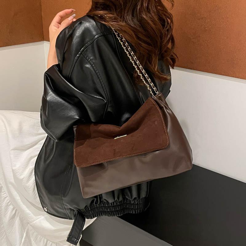 Fashion Chain Bag Autumn and Winter New Casual Armpit Bag Commuter Tote Bag Women's Splicing Shoulder Bag Tide