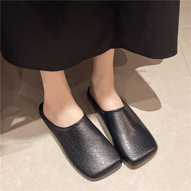 Dongdaemun Niche Baotou Half Slippers Women's Outer Wear 2024 Summer New One-pedal Lazy Square Head Muller Shoes
