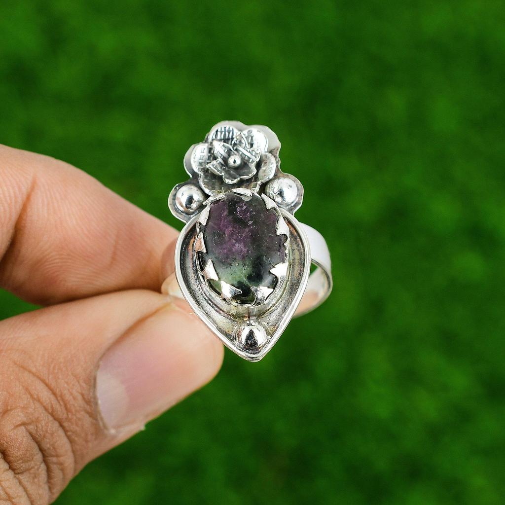 Подарок для нее Кольцо с натуральным рубином, цоизитом и мультикамнем в виде цветка, регулируемое, серебро 925 пробы