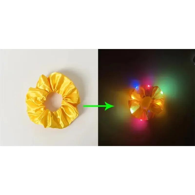 1pcs LED Luminous Hair Scrunchies Light Up Hair Scrunchies Elastic Light Women Girls Hair Bands for Halloween Christmas Party