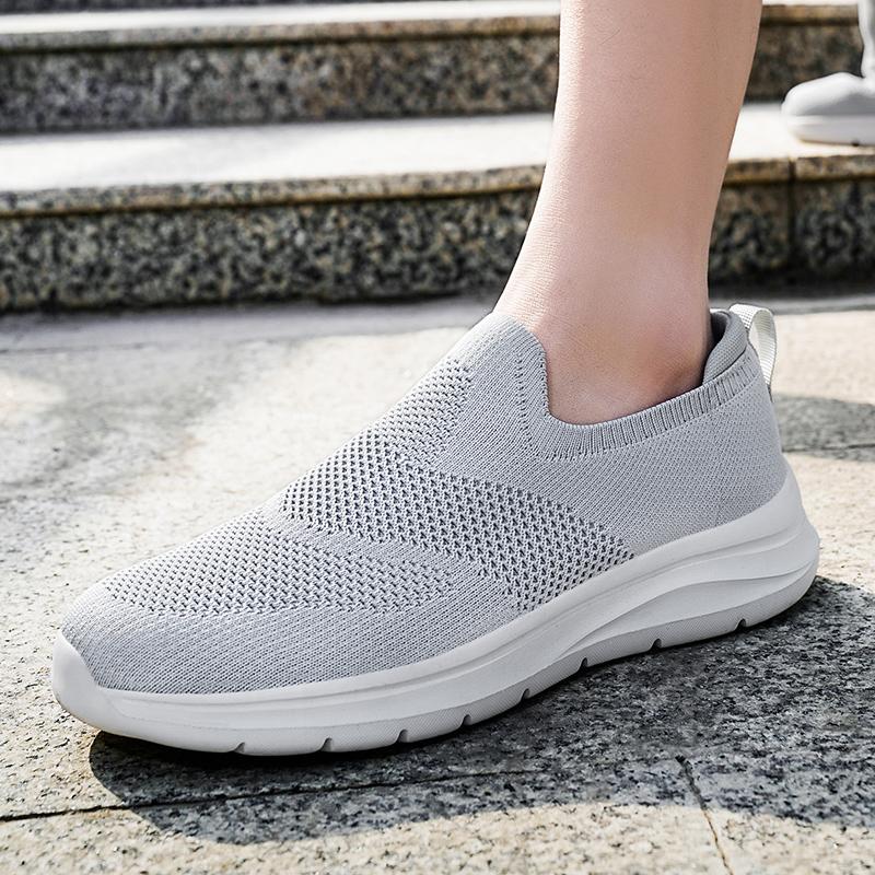 Platform Shoes Men's Slip On Mesh Breathable Sneakers Male Anti Slip Lightweight Grey Vulcanized Shoes