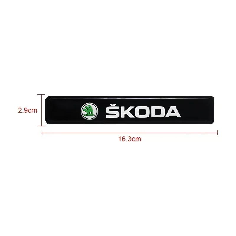 HLLQ9 1/2PCS Car Decorative Light LED Front Hood Grille Emblem Badge Decor For Skoda Octavia Fabia RS Kamiq Kodiaq Rapid SCALA Superb