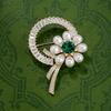 Retro Ring Bead Brooch, High-End Female Exquisite Court Flower Pin, Niche Design Corsage Suit With Accessories