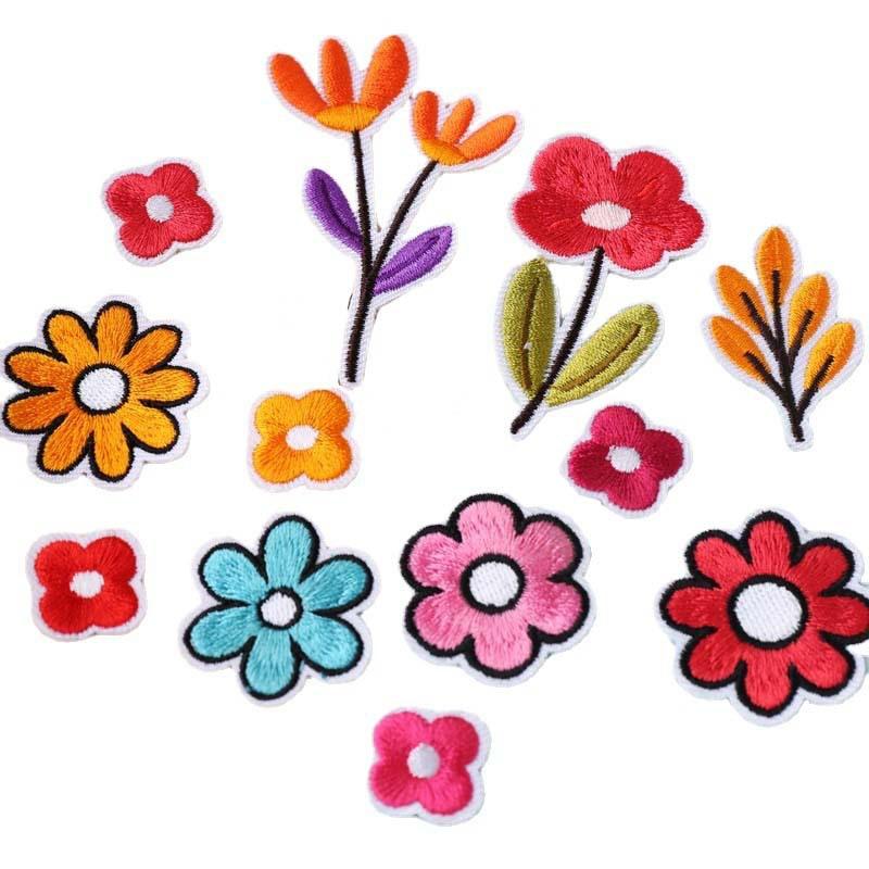 В соответствии с вышивкой Вышивка Ткань Наклейка Компьютерная вышивка Штамп Милый цветок Цветочная одежда Декоративная нашивка Наклейка Ткань