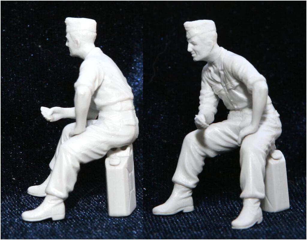 Master Box 1/35 Scale German Card-Playing Tank Crew with Jerry Cans (4-Piece Set) Plastic Model Kit MB35025