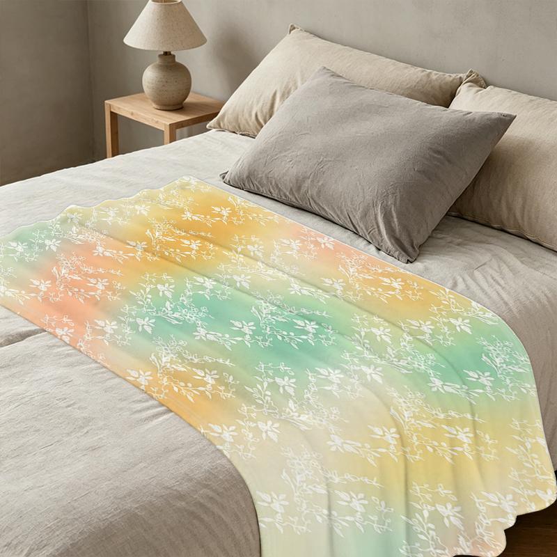 Ultra Soft Flannel Throw Blanket Gradient Design, Breathable Plush Fabric, Warm Cozy for Home & Office, Perfect for Halloween & Christmas