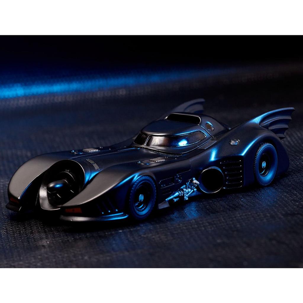 Фигура сложная Фильм Revo Batmobile 1989 Batmobile (1989) Общая длина ок.. 170 мм ABS&PVC окрашенная подвижная фигурка Revoltech