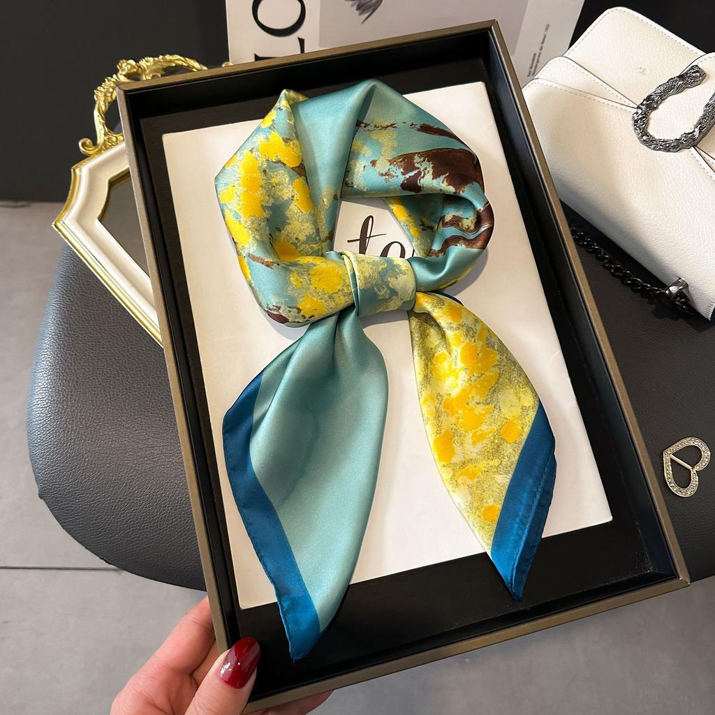 Small Silk Scarf Women'S Versatile High-End Decorative Square Scarf Professional Small Scarf Simulation Silk Korean Version Streamer Bag