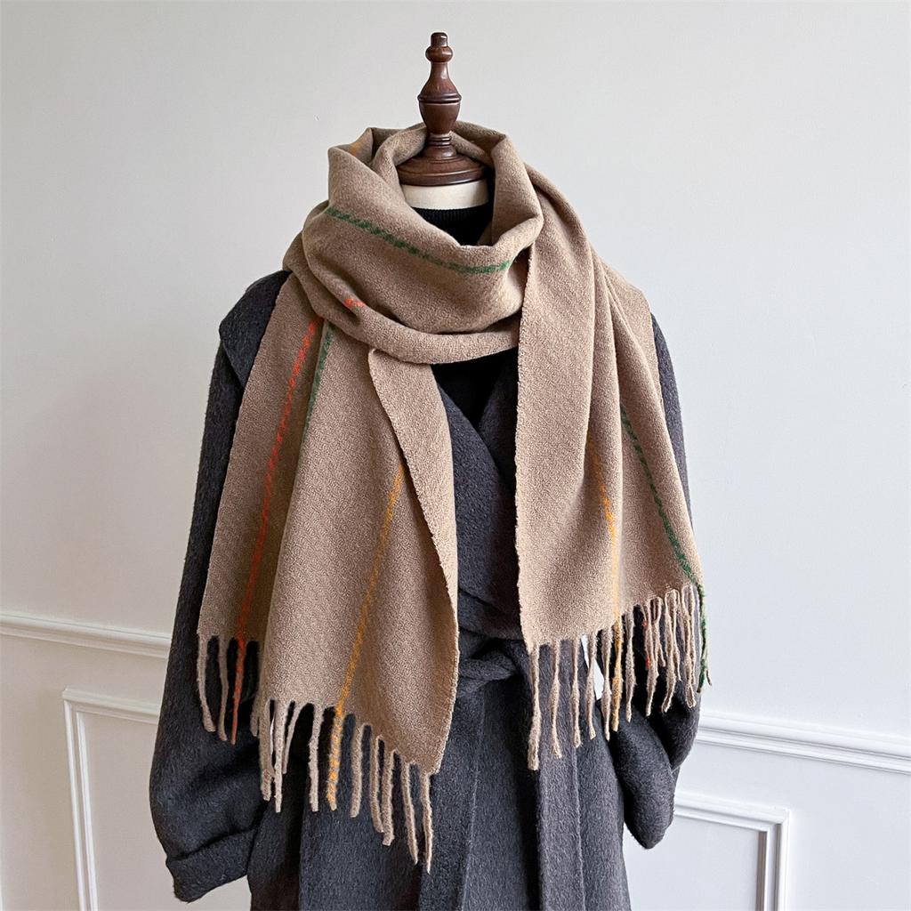 White Plaid Polyester Fringed Scarf Female Autumn And Winter Couple Warm Versatile Skin-Friendly Atmosphere Scarf