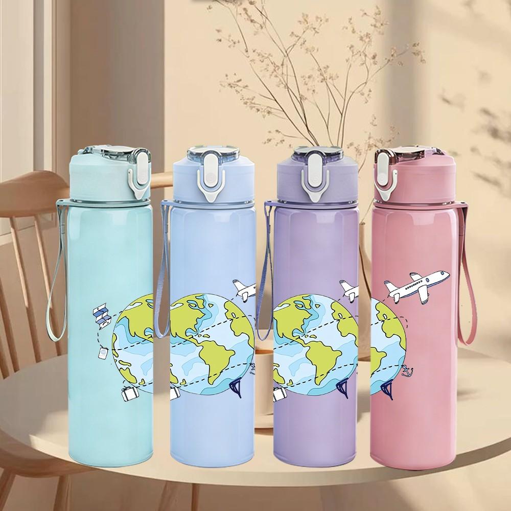 1PC Earth Globe Simple Line Art Print 750ml Color Plastic Sports Water Bottle Leakproof Flip Straw Lid Suitable for Sports Office Home Use