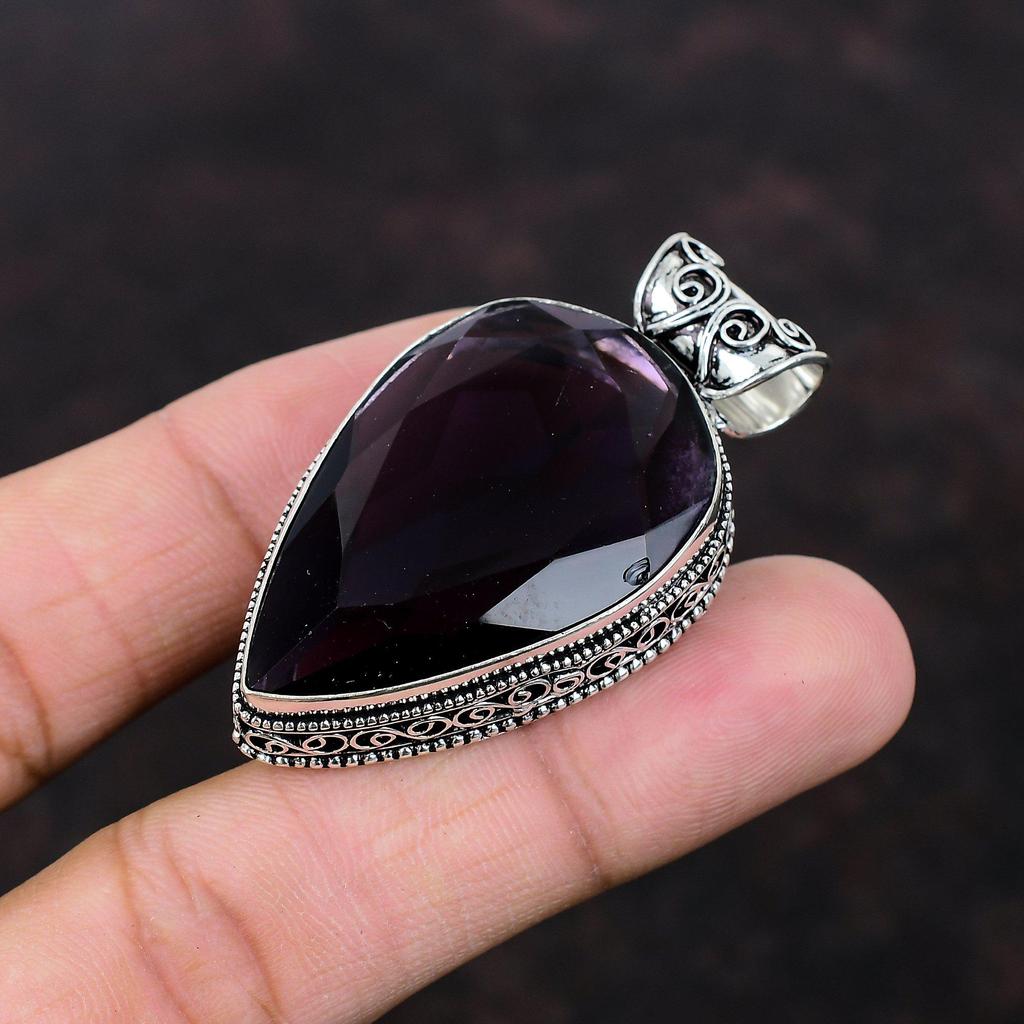 Граненый африканский аметистовый кулон Уникальный стильный кулон Стерлингового серебра 925 пробы Ювелирные изделия ручной работы Винтажный кулон для подарка Кулон с драгоценным камнем