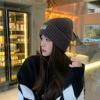 Шапки вязаные из ткани мужские и женские осенние новые универсальные утолщенные шерстяные шапки женские защитные наушники холодные шапки