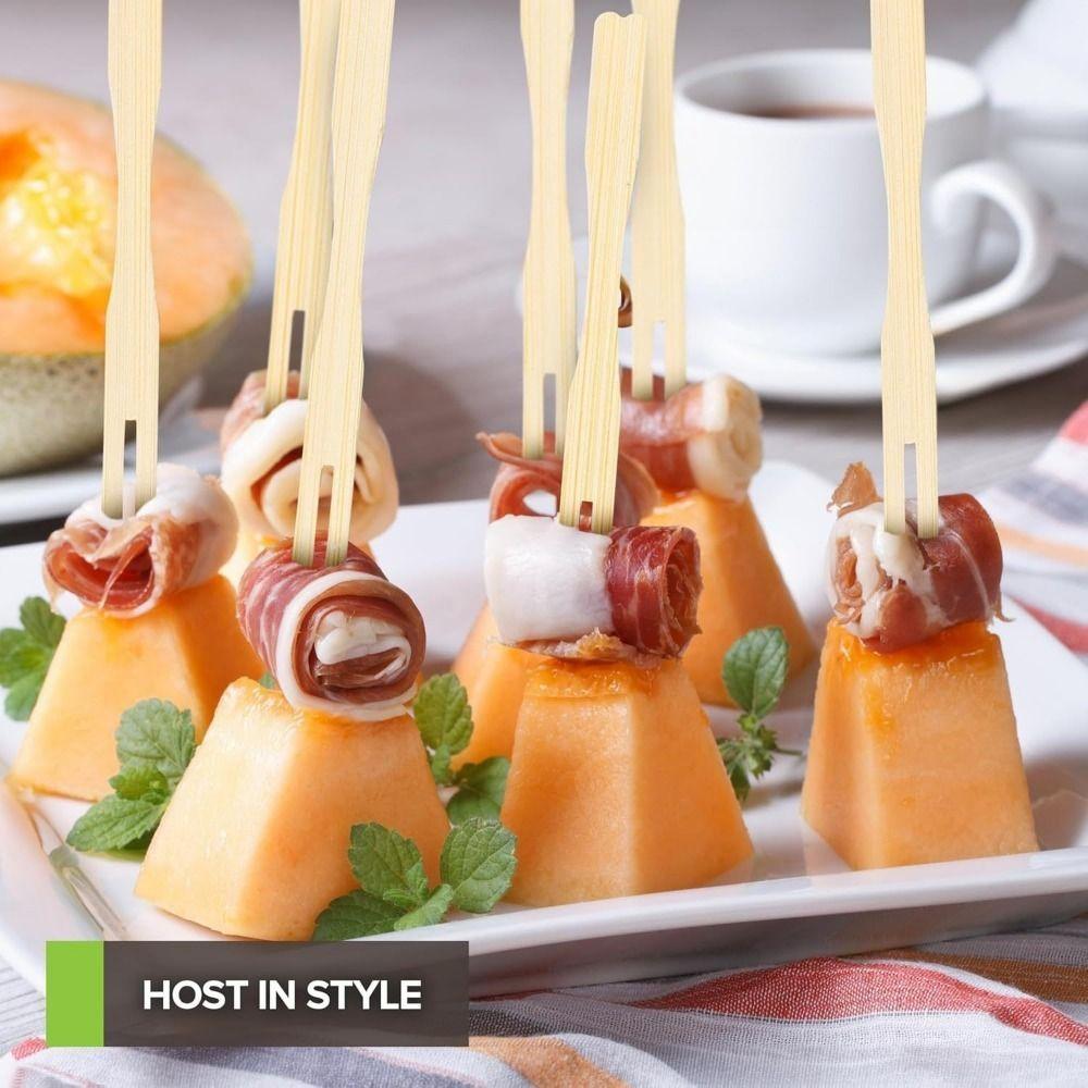 200 Pieces Mini Size Disposable Fruit Fork Bamboo Fruit Picks Portable Appetizer Forks Restaurant