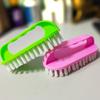1/2 шт. Эргономичная щетка для чистки одежды и обуви с жесткой щетиной - Доступна в синем, розовом и зеленом цвете