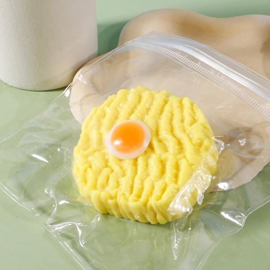 Игрушка-пищалка «Лапша быстрого приготовления», Жареная курица, Яйцо-пашот, Лапша, Сенсорная игрушка, Медленно поднимающаяся, Имитация еды, Игрушка для снятия стресса