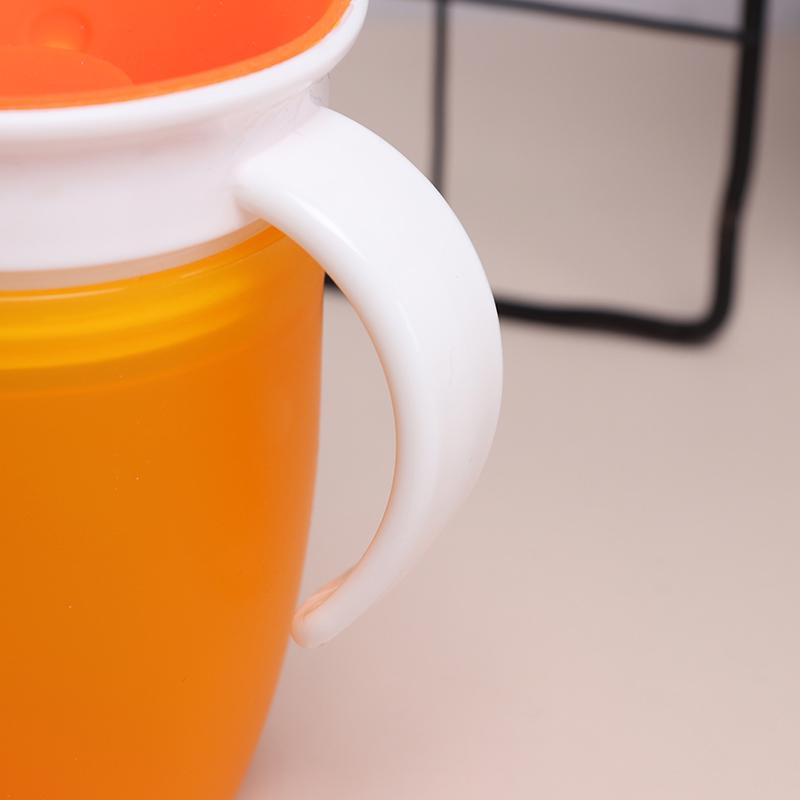 На 360 градусов можно вращать волшебную чашку для обучения ребенка, чашку для питья, герметичный ребенок