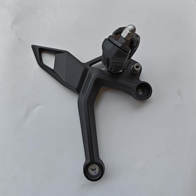 Motorcycle Front Left Right Pedal Foot Rest Peg Bracket Footrest Footpeg For CFMOTO 250NK 2022 2023 CF250NK CF250-B CF MOTO