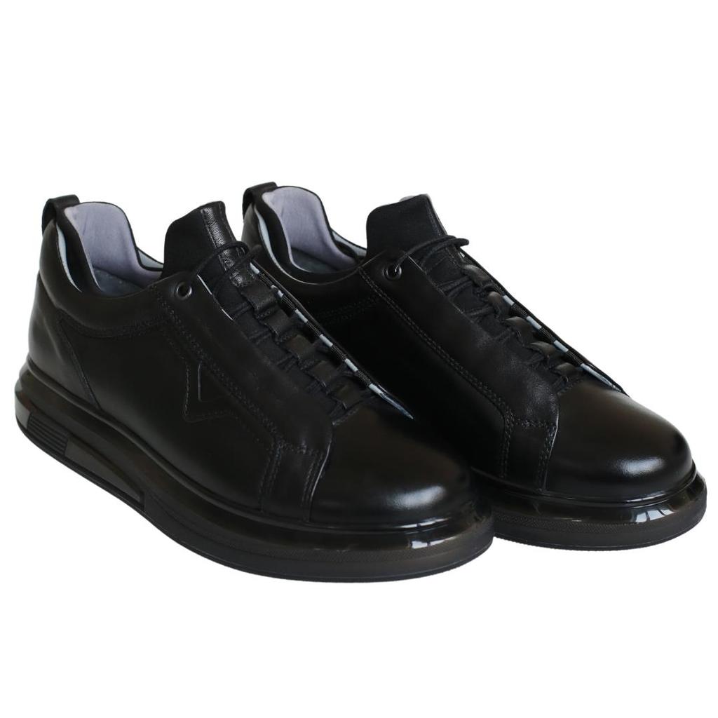 Мужская спортивная обувь из натуральной кожи