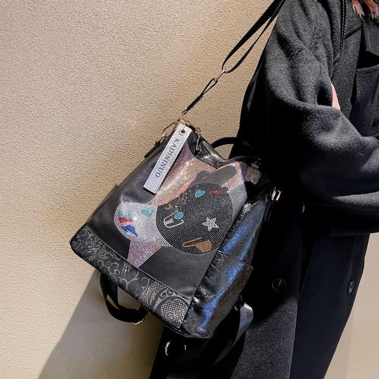 Fashionable Women's Backpack Versatile and Premium Backpack Large Capacity Casual Hot Diamond Shoulder Bag Fashion CLE