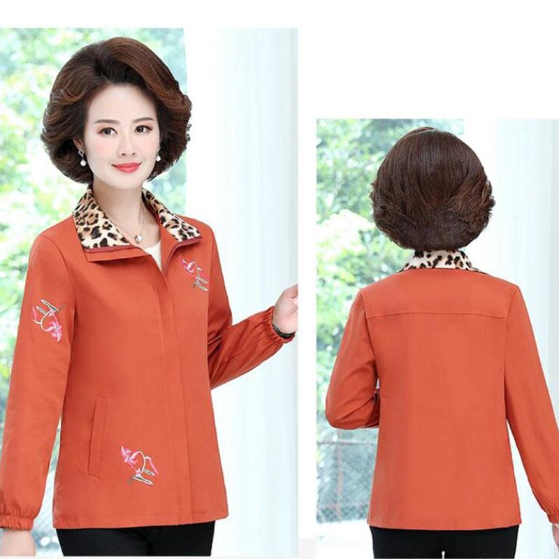 Женская весенняя ветровка куртка для женщин среднего возраста короткая куртка топы женские модные пальто