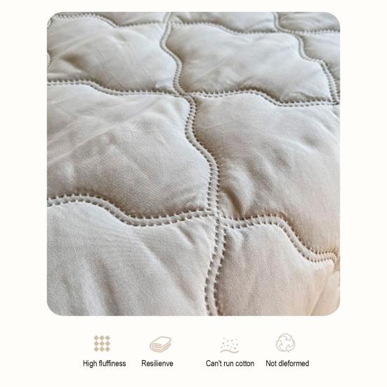 Summer Quilt Lightweight Filling Breathable Bedroom Quilt Cooling Effects Quilt Refreshing Sleep Solution