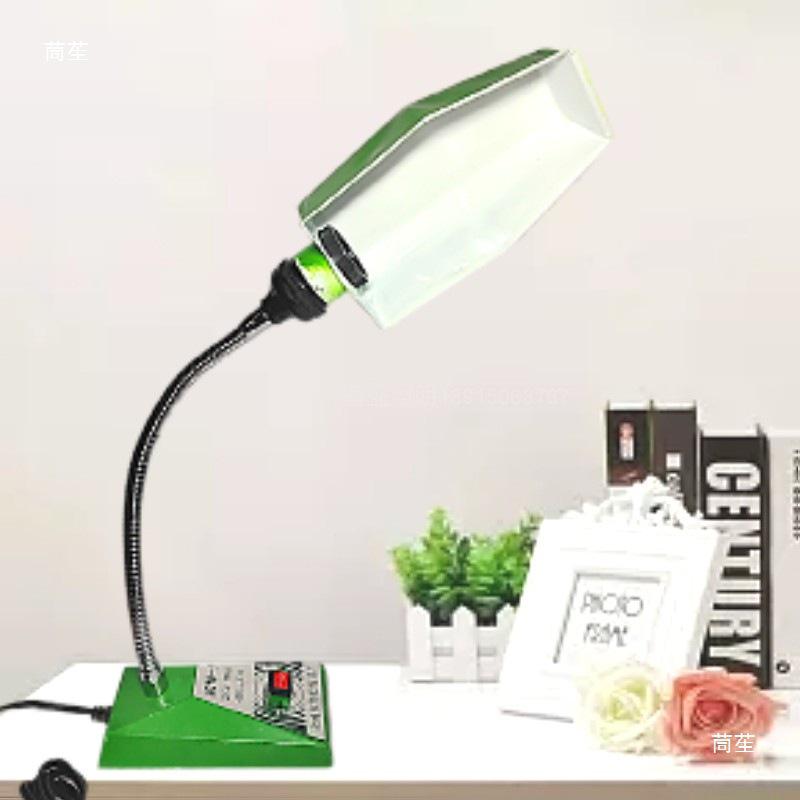 Ретро Рабочий Свет для Станка - Старомодная Лампа с Чугунным Основанием, Идеально для Ремонта или Декора Кино Реквизита