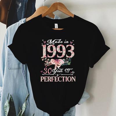 Винтажные футболки, сделанные в 1993 году, футболки на 30-летие 30-летия совершенства для женщин, топы с цветочным рисунком и принтом, летняя одежда для женщин Y2k