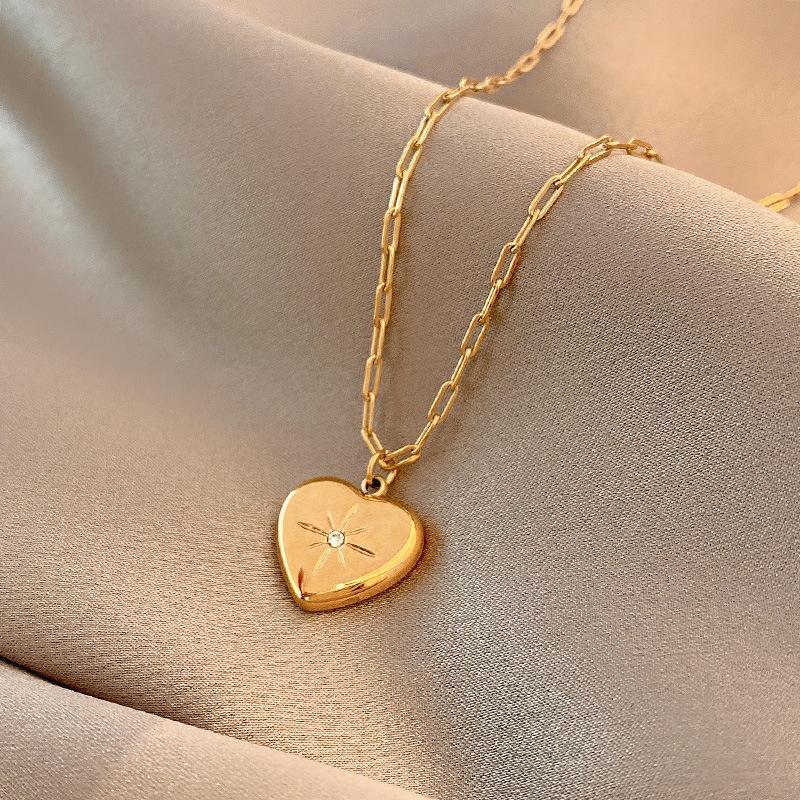 Подвеска в виде сердца из нержавеющей стали для женщин, винтажное простое ювелирное изделие из циркония, золотая цепочка для ключицы