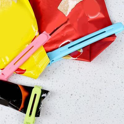 Цветные зажимы для хранения продуктов, зажимы для пакетов с чипсами, набор для герметичного закрытия 12 шт., застежки для снеков разных размеров, многоразовые застежки для хранения на кухне