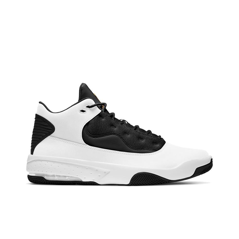Мужские кроссовки Air Jordan Max Aura 2 Белый Черный Золотой Металлик-Золотой CK6636-107