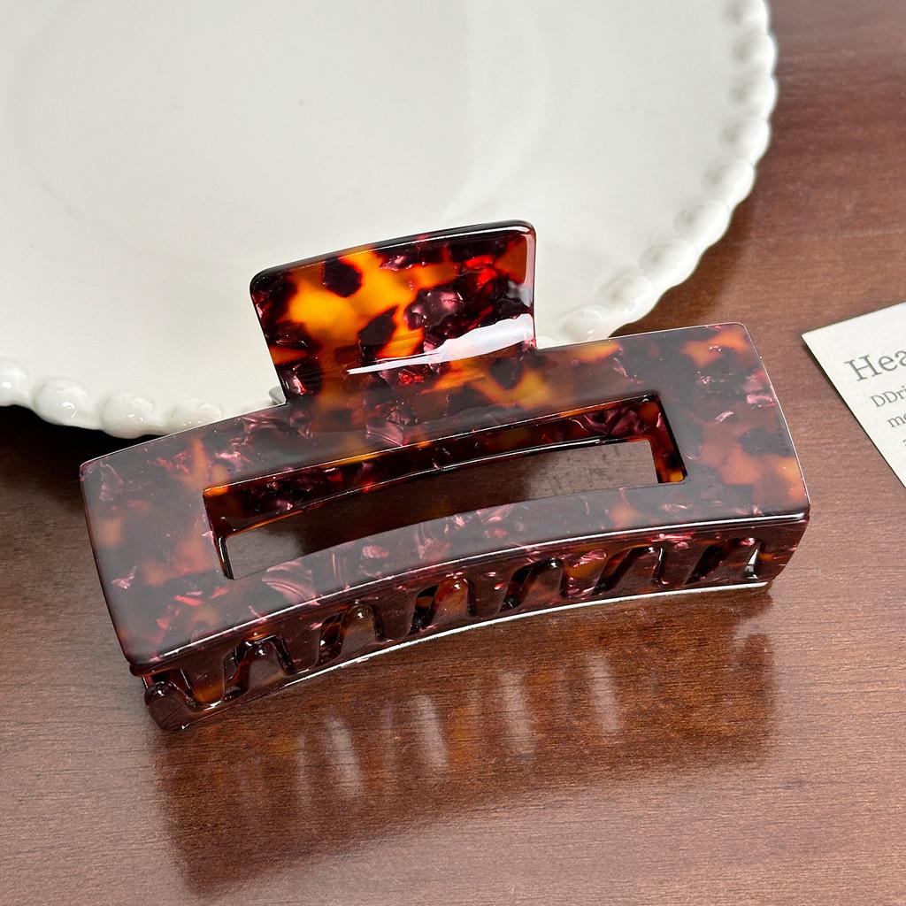 Gorgeous Acetate Floral Hair Claw Clip For Trendy Hairstyles And Statements Fashion