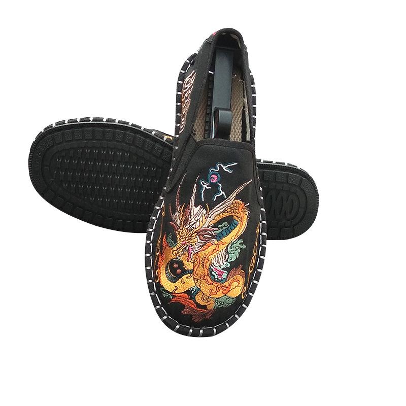 Embroidery Loafers Men Breathable Slip On Cloth Shoes  Lightweight Flat Shoes Men Leisure Sneaker