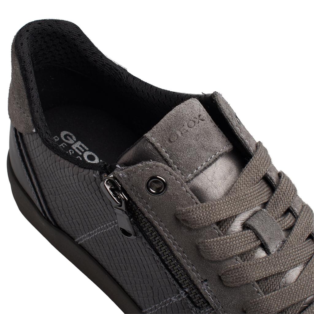 Женские кожаные кроссовки D Blomiee C D166HC-0AR22